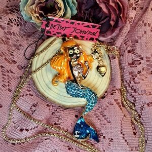 Colorful Betsey Johnson Blue & Orange Mermaid Necklace NWT